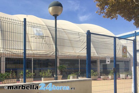 El PSOE denuncia que una nueva avería obliga a cerrar la piscina de Marbella