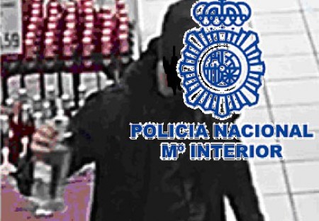Detenido en Marbella por seis hurtos en establecimientos comerciales