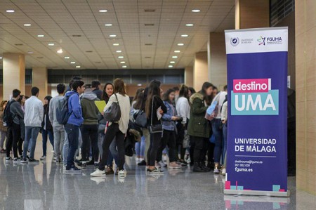 La Universidad de Málaga acerca su oferta a los alumnos de Marbella