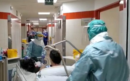 La provincia de Málaga registra solo dos pacientes más en UCI en cuatro días