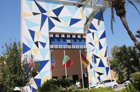 La Junta prevé un hospital en el Palacio de Congresos de Marbella si hay rebrote
