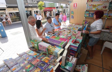 La Feria del Libro de San Pedro arranca con cinco librerías y medidas anti-Covid