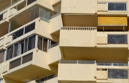 El PSOE pide que se rebaje el IBI para que los vecinos hagan frente a la crisis