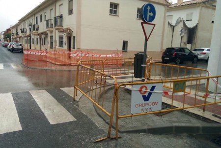 El PSOE critica las obras de acerado en la zona de Fuente Nueva 