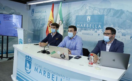 A falta de ayudas económicas, Marbella ofrece cursos a autónomos y pymes