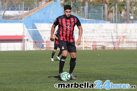 El San Pedro vence (1-2) al Athletic Coín y se muestra intratable a domicilio