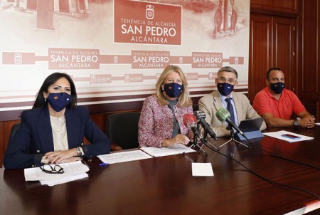 Muñoz anuncia 7 millones más de euros de presupuesto para San Pedro en 2021