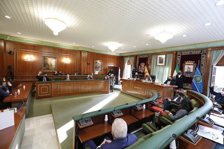 Marbella aprueba en Pleno la cesión de una parcela para la nueva comisaria