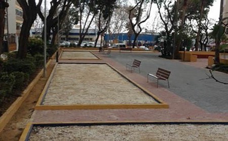 El PSOE denuncia el abandono del parque Manuel de Falla en Marbella