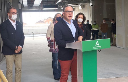 Bendodo retrasa al verano el plazo para el centro de salud de San Pedro