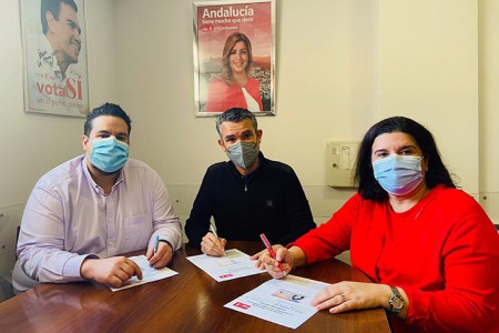 Bernal y los líderes del PSOE de Marbella y San Pedro avalan a Susana Díaz