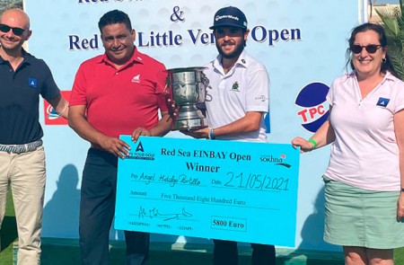 Ángel Hidalgo logra su primer torneo profesional en el Ein Bay Open de Egipto