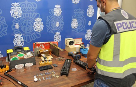 Dos detenidos por robos 'fantasma' en Marbella y otros puntos de la provincia