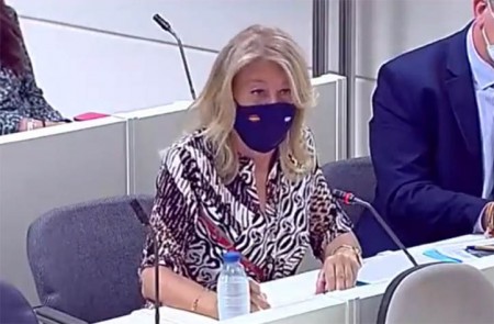 Ángeles Muñoz se lía con los parques nacionales de España en el Senado