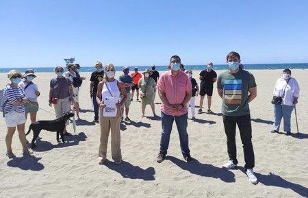 Unidas Podemos recogerá firmas contra el chiringuito en la playa del Cable