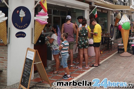 Covid en Marbella: La incidencia y los contagios bajan y no hay fallecidos