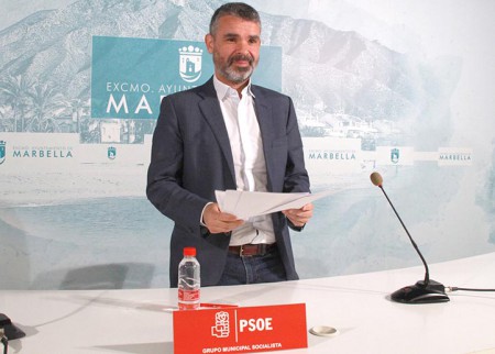 El PSOE califica de "negligente" la gestión económica de Ángeles Muñoz