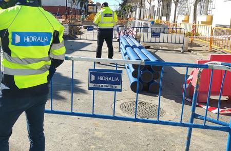 Hidralia contrata a 800 proveedores andaluces para apoyar la economía local