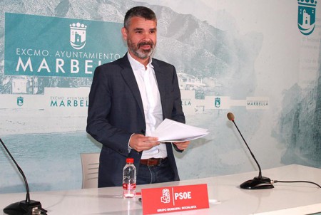 El PSOE lamenta que Marbella dispare su deuda por pagar obras de la Junta