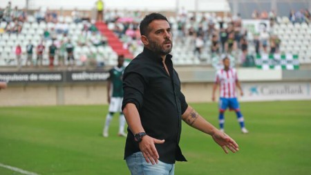Emilio Fajardo es el favorito para sentarse en el banquillo del Marbella