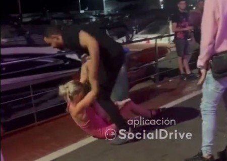 Investigan la agresión de unos porteros en Marbella a cuatro mujeres