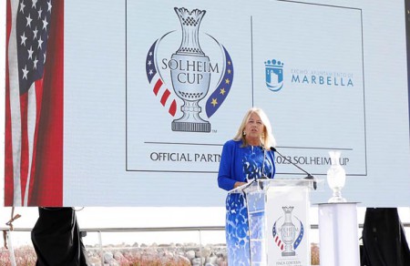Muñoz se marcha a Nueva York en plena polémica por la inseguridad en Marbella