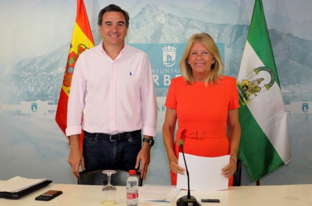 Muñoz presume de gestión económica pese a pedir créditos por 20 millones
