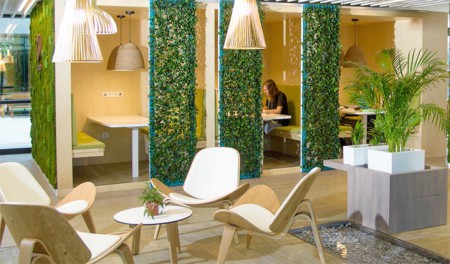 Coworking Our Space ofrece clases para niños ucranianos refugiados en Marbella
