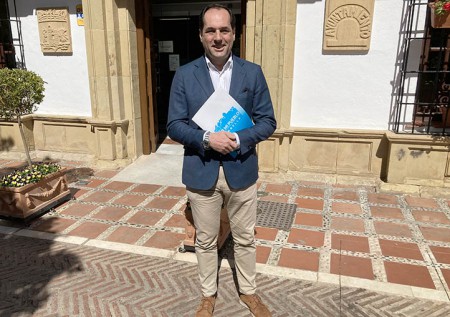 PMP destaca la "presión fiscal" que soportan los vecinos de Marbella