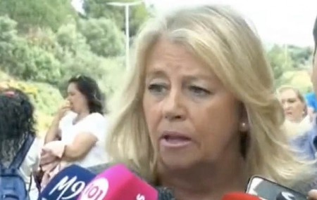 Ángeles Muñoz se ríe del Senado y dice que no le han pedido documentación
