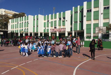 Indignación por el recorte de la Junta al comedor de verano de Marbella