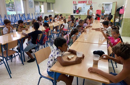 Hidralia apoya por octavo año el comedor escolar de verano en Marbella