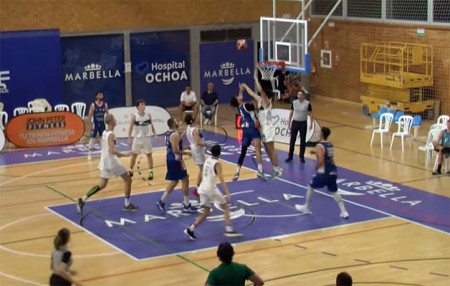 El Hospital Ochoa CB Marbella arranca la temporada con triunfo ante Unicaja (96-87)