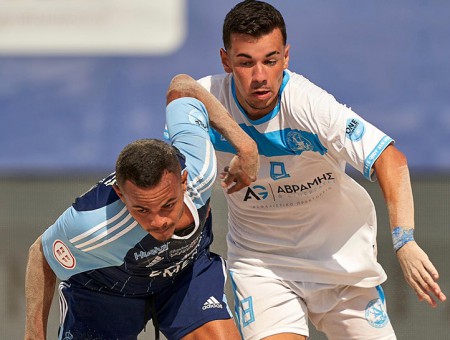 El marbellí Juanma Pino disputa el Mundial de clubes con el Napoli Patron