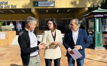 El PSOE exige a la Junta que aumente la plantilla en el Hospital Costa del Sol