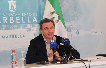 El Gobierno local Marbella presume de los presupuestos 2024 que suben el IBI