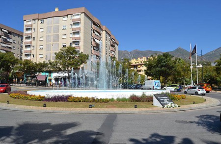 Marbella se suma a los actos por el Bicentenario de la Policía Nacional