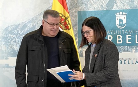 El PSOE hace balance de 2023 y critica las "promesas incumplidas" de Muñoz
