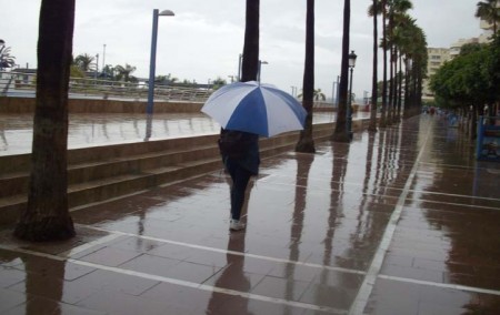Las primeras lluvias de la Semana Santa dejan 20 litros en Marbella