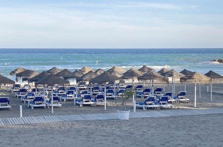 PP y Vox insisten en modificar el Plan de Playas 2022-2025 de Marbella