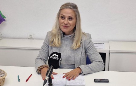 IU hace balance del verano en Marbella: suciedad, atascos y más impuestos