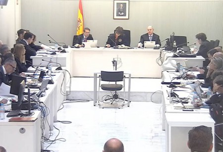 Fiscalía da por acreditados los delitos de Joakim Broberg con ayuda de su padre