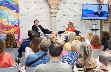 Rajoy abre en Marbella los cursos de la UMA: "nuestro sitio es la democracia"