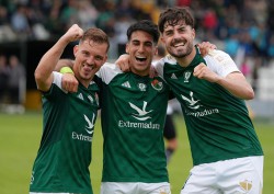 El Marbella FC refuerza el ataque con el delantero valenciano Pau Palacín