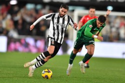 El malagueño Luis Muñoz refuerza el centro del campo del Marbella FC
