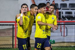Óscar Escobar da el triunfo (1-0) al Marbellí en el derbi contra el San Pedro